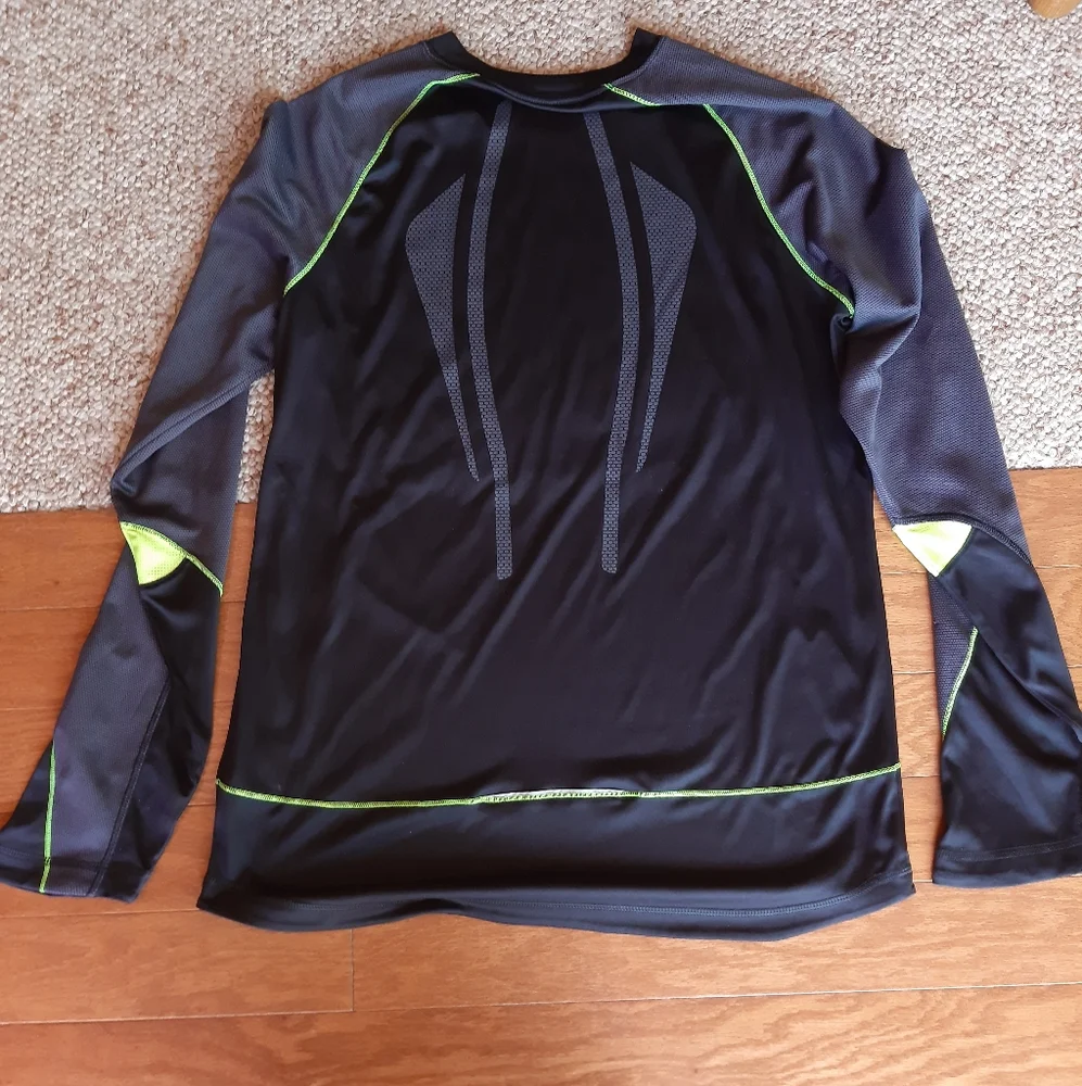 Mens Asics Compression Shirt size Medium